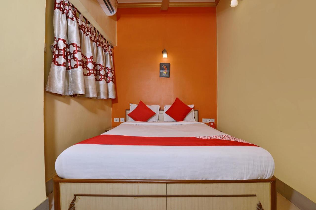 Oyo 3436 Shree Utsav Palace Guest House كولكاتا المظهر الخارجي الصورة